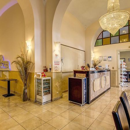 רומא Hotel Maryelen 2 מראה חיצוני תמונה