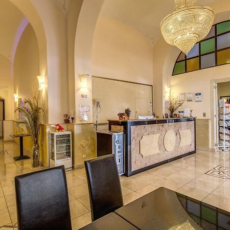 רומא Hotel Maryelen 2 מראה חיצוני תמונה