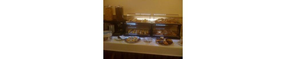 רומא Hotel Maryelen 2 מראה חיצוני תמונה