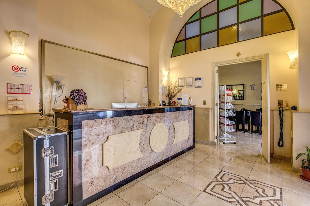 רומא Hotel Maryelen 2 מראה חיצוני תמונה