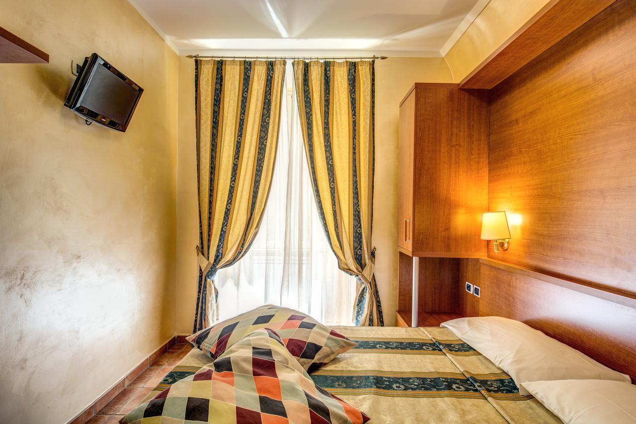 רומא Hotel Maryelen 2 מראה חיצוני תמונה