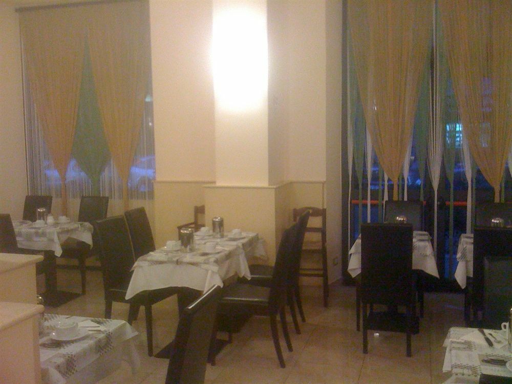 רומא Hotel Maryelen 2 מראה חיצוני תמונה